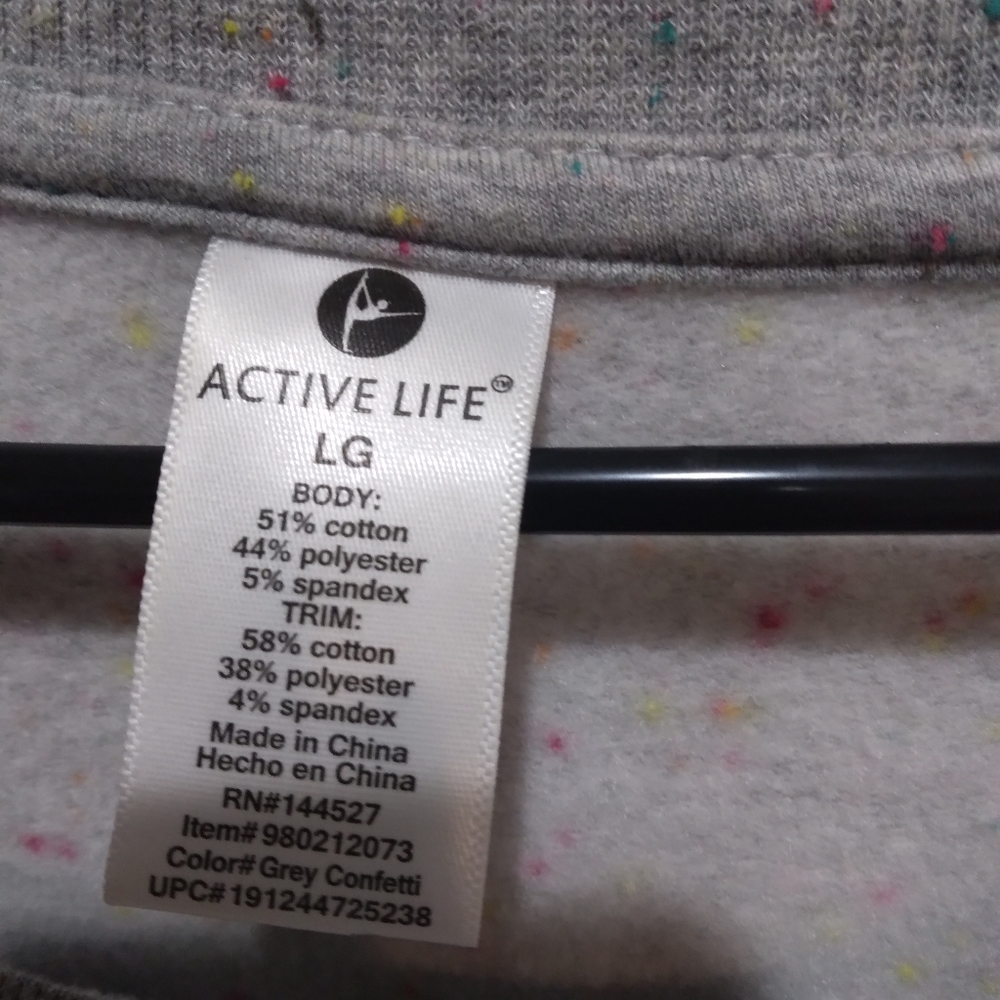 Sweatshirt - Picture 3 of 3